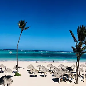 Ducassi Rooftop Pool Suites Los Corales Beach Hotel