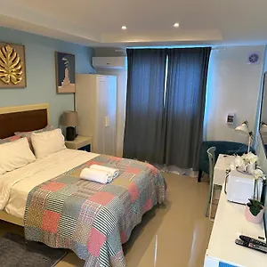 Noe , One Bed Close To The #1 Hotel cápsula