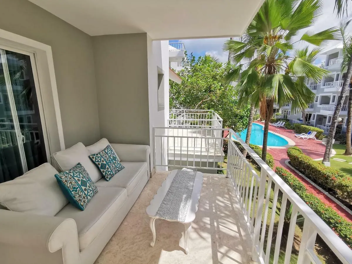**** Szálloda Coral Suites Beach Club & Spa Playa Los Corales Punta Cana Dominikai Köztársaság